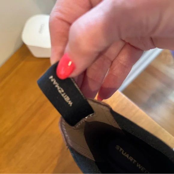 Stuart Weitzman Soho Chelsea Bootie - Picture 7 of 10